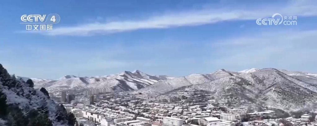 z6尊龙凯时，银装素裹引客来 各地冰雪美景助“冷”资源变“热”经济